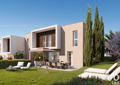 /international/fr/frejus-provence-alpes-cote-d-azur-310097958571/