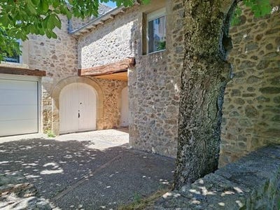 /international/fr/privezac-midi-pyrenees-310109115157/