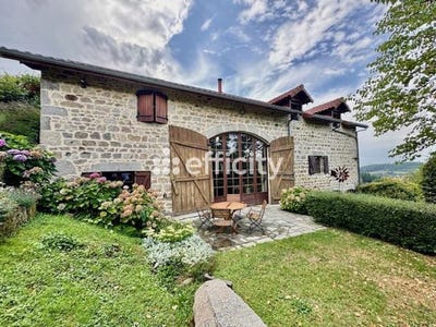 /international/fr/saint-remy-sur-durolle-auvergne-310102537285/