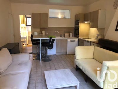 /international/fr/samois-sur-seine-ile-de-france-310099052710/