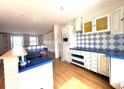 /international/fr/saint-pois-la-basse-normandie-310108459252/