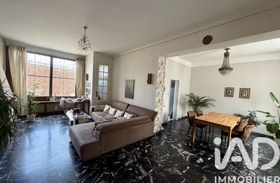/international/fr/lieu-saint-amand-calais-310108924074/