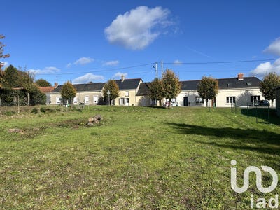 /international/fr/jarze-pays-de-la-loire-310106591304/