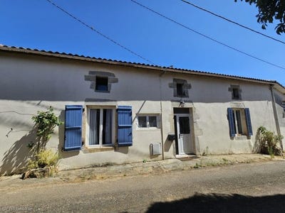 /international/fr/nanteuil-en-vallee-charente-310101110762/?lang=it