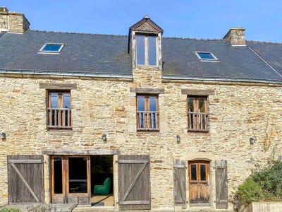 /international/fr/sarzeau-brittany-310109443618/