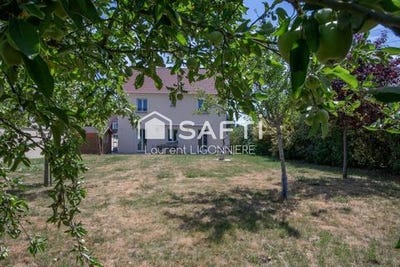 /international/fr/santeny-ile-de-france-310100638980/