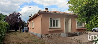 /international/fr/port-sainte-foy-et-ponchapt-aquitaine-310101325729/?lang=zh-tw