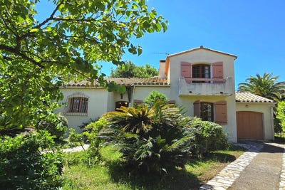 /international/fr/saint-genis-des-fontaines-languedoc-roussillon-310100712466/