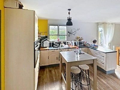 /international/fr/la-chapelle-janson-brittany-310101446377/