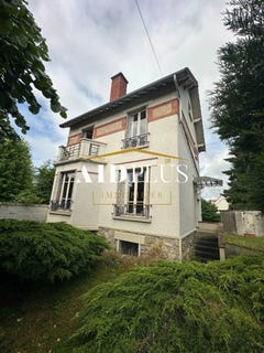 /international/fr/beauchamp-la-basse-normandie-310100041137/