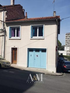 /international/fr/angouleme-charente-310108460386/