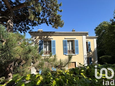 /international/fr/le-port-marly-ile-de-france-310108633676/