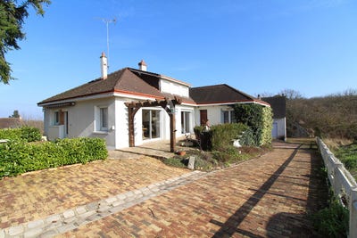 /international/fr/saint-gervais-la-foret-centre-val-de-loire-310104466549/