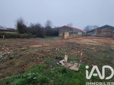 /international/fr/saint-martin-lars-en-sainte-hermine-pays-de-la-loire-310104277450/
