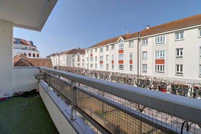 /international/fr/poissy-ile-de-france-310100960788/