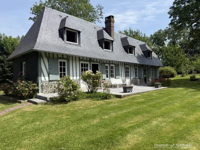 /international/fr/pont-audemer-upper-normandy-310108677669/