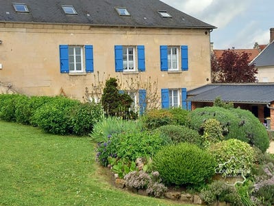/international/fr/ressons-le-long-picardie-120093684362/