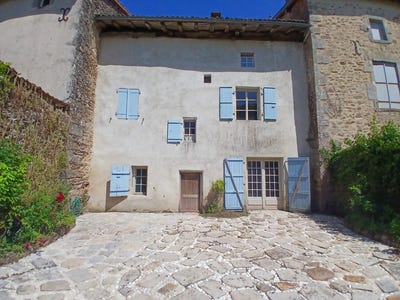 /international/fr/les-salles-lavauguyon-limousin-310109912480/
