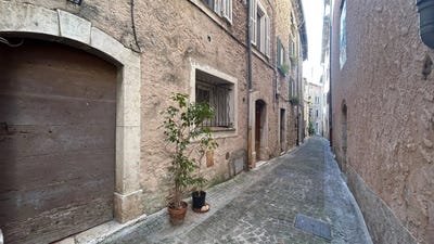 /international/fr/la-gaude-provence-alpes-cote-d-azur-310100170264/