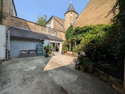 /international/fr/poitiers-charente-310108602058/?lang=id
