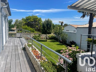 /international/fr/la-flotte-charente-310099284435/?lang=en