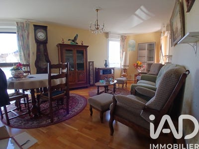 /international/fr/chartres-centre-val-de-loire-310105381656/