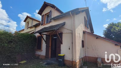 /international/fr/gueugnon-burgundy-310100827966/