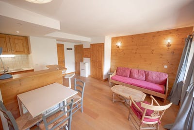 /international/fr/les-allues-meribel-rhone-310108649643/?lang=fr