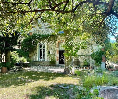 /international/fr/saint-hippolyte-du-fort-languedoc-roussillon-310101443418/