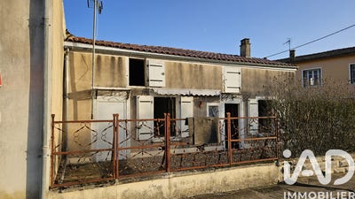 /international/fr/les-gours-charente-310107325290/