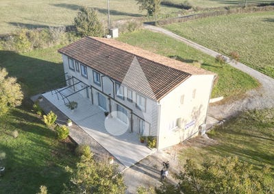 /international/fr/rocamadour-midi-pyrenees-310107498382/