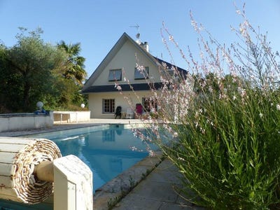 /international/fr/saint-loup-lamaire-charente-310105924938/