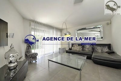 /international/fr/la-grande-motte-centre-val-de-loire-310098924046/