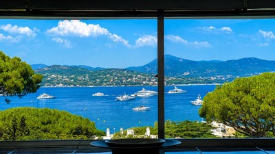/international/fr/saint-tropez-provence-alpes-cote-d-azur-310120116364/