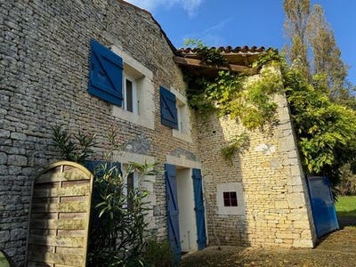 /international/fr/asnieres-la-giraud-charente-120098077196/