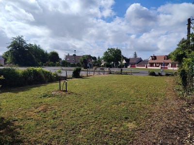 /international/fr/manthelan-centre-val-de-loire-310099783400/