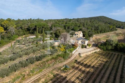 /international/fr/saint-michel-d-euzet-languedoc-roussillon-310101229636/?lang=zh-cn
