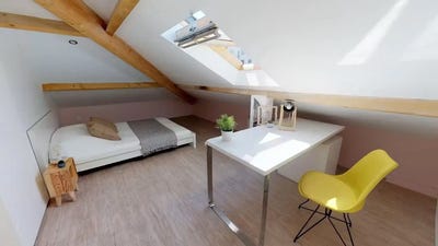 /international/fr/rue-jules-cambon-lyon-rhone-310108560681/