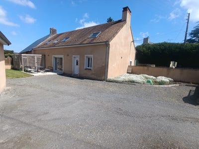 /international/fr/loue-pays-de-la-loire-310108270174/