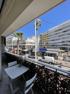 /international/fr/antibes-provence-alpes-cote-d-azur-310101084209/?lang=en