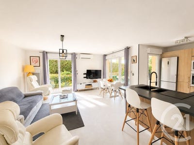 /international/fr/la-croix-valmer-provence-alpes-cote-d-azur-310108593187/