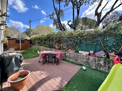 /international/fr/teyran-languedoc-roussillon-310106973526/