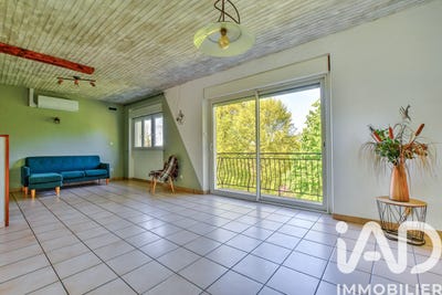 /international/fr/eymoutiers-limousin-310107520555/