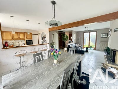 /international/fr/coueron-pays-de-la-loire-310105809402/
