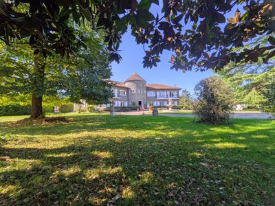 /international/fr/montegut-arros-midi-pyrenees-310105791036/