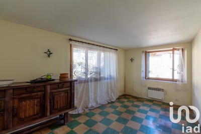 /international/fr/montigny-sur-loing-ile-de-france-310098265382/