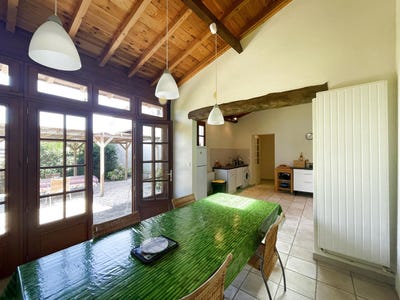 /international/fr/saramon-midi-pyrenees-310099564129/