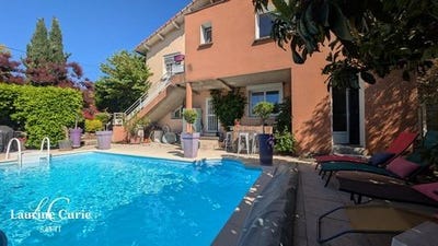 /international/fr/millau-midi-pyrenees-310108566292/