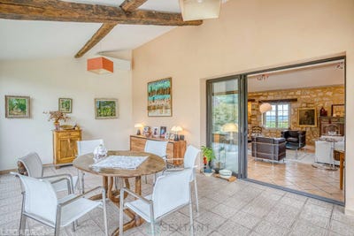 /international/fr/monbazillac-aquitaine-310098878474/