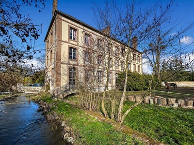 /international/fr/verneuil-sur-avre-upper-normandy-310107239502/